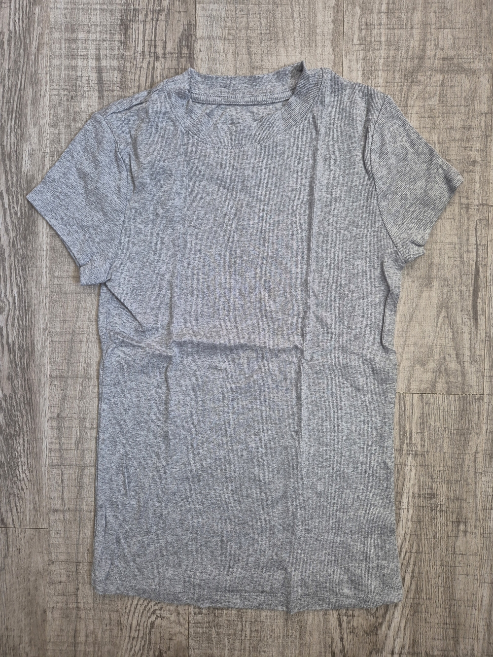 a new day Gray Short Sleeve Crewneck Tee
